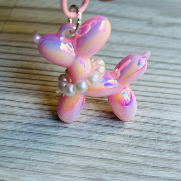 🌈 Rainbow Heart Crystal Balloon Dog Keychain Charm NWT - Picture 6 of 9